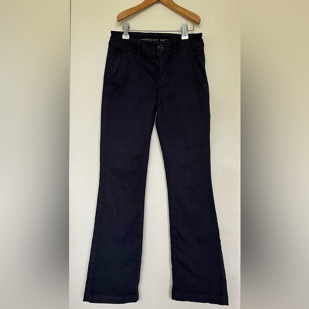 AMERICAN EAGLE NAVY LOWRISE BOOTCUT PANTS